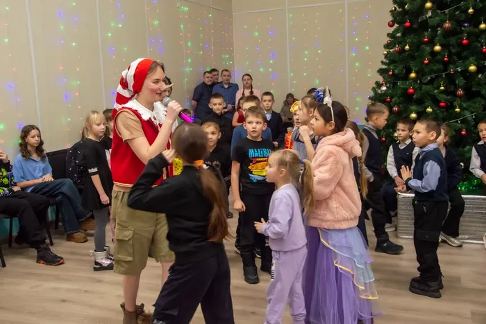 25 12 Утренник _13